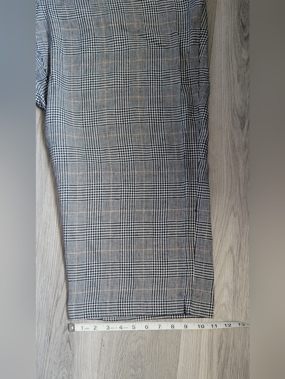 Veronica Beard Gemini Linen Blend Houndstooth Plaid Crop Pant in Navy Multi, 26 - Picture 5 of 16